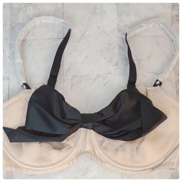 NWT VS wicked unlined balconette bow bra - Picture 3 of 8
